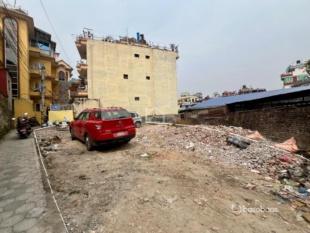 Residental land on sale at Baneshwor : Land for Sale in Baneshwor, Kathmandu-image-2