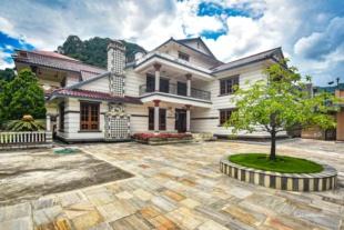 Luxury Bungalow : House for Sale in Sanobharyang, Kathmandu-image-1
