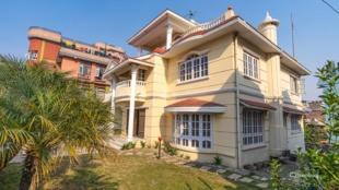 Stunning Bungalow : House for Sale in Lazimpat, Kathmandu-image-2